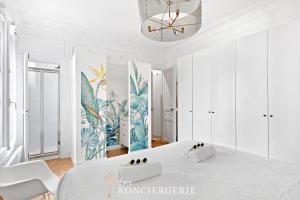 Elegance haussmannienne 3 chambres avec balcon - Auteuil