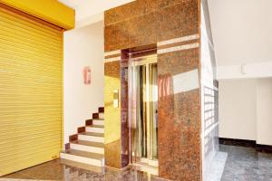 Super Hotel O Vizianagaram Near Railway Station