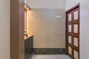 Super Hotel O Howrah Railway Station