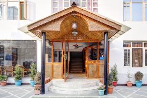 Super Townhouse Rajbagh Formerly Hotel Modern