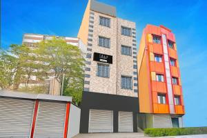Collection O Kolkata Near Dumdum Airport