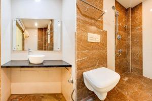 OYO Townhouse Benz Circle MG Road