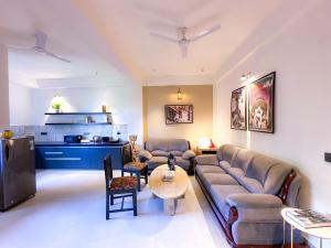 Urban Cube 102 Modern 1 BHK