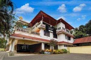 Collection O Kangarappady Formerly Cochin Residency