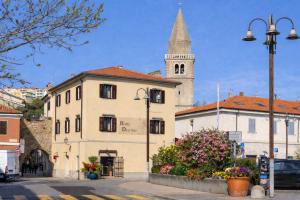 New Hotel Dulcinea