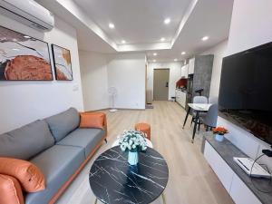 Cici House