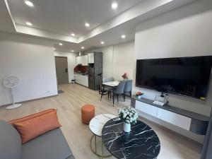 Cici House