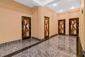 Collection O Shree Jagannatha Temple Puri Formerly Nirmalya Residency