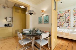 The Marien Apartments 1899 Timeless Elegance in the Heart of Gdańsk Wrzeszcz by Noclegi Renters