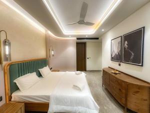 Lumen Residences01 Cyber hub Central luxury 4BHK