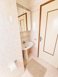 Villa Nave Trilocale con Terrazza Frontemare - Agenzia Cocal
