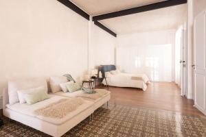 Premier Penthouse by Eden Rentals