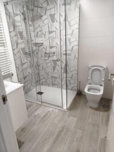 Amplio y céntrico piso con vistas al mar