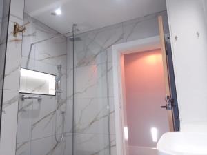 Cosy Two-bedroom Apartment