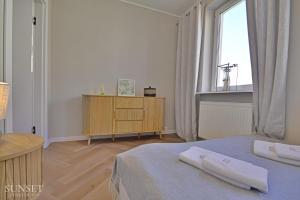 Sunset Apartments - Słoneczne dwa pokoje, kolej UBB, kawiarnie, restauracje, trasy rowerowe