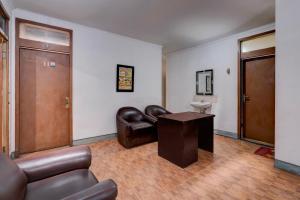 Hotel O near DBotanica Bandung Mall formerly De Sun Pasteur Guest House