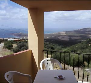 Sea View Isola Rossa Apartment 4