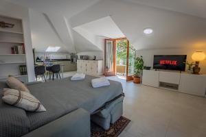 Marble House Varenna Lake Como