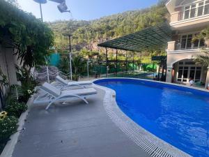 Ruby Ocean Villa Nha Trang View Biển