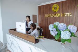 Sunflower Hotel