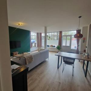 t Westeind, Modern en sfeervol appartement in Norg