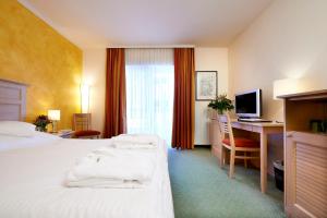 Standard Double Room with Balcony or Terrace room in Das Hotel Eden