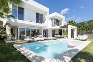 3300 Casa Senses