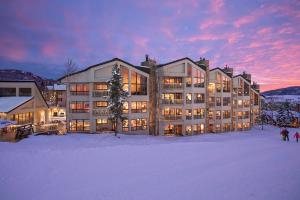 CX233 - Chateau Chamonix