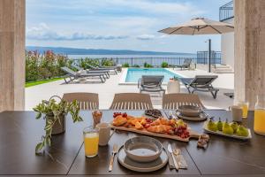 Seaview Villa ELZA with heated pool, summer kitchen, gym, seaviews