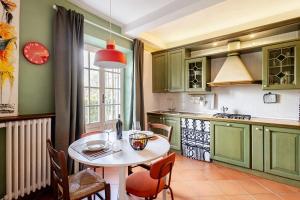 Tuscan Sunrise Home