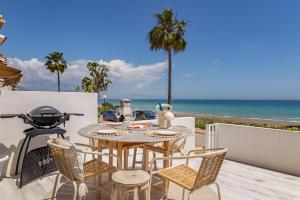3128 Beachfront Casa Luna in Aldea Beach