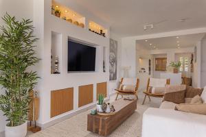 3128 Beachfront Casa Luna in Aldea Beach
