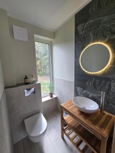 Prywatne leśne SPA w drewnianym domku niedaleko Warszawa