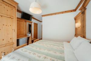 Hotel Alaska