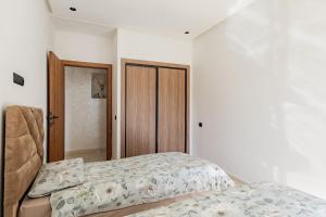 Mansouria New Apartment Private Residence Pools Beach