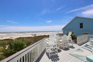 The Turtle House is beachfront and boasts an unobstructed view