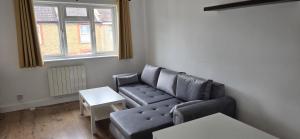 1 Bed+Sofa bed flat near Watford Hospital and Football Stadium