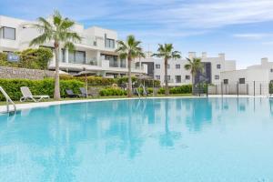 White modern retreat in Fuengirola - Ref 48