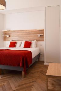Spacious Apt with Private Terrace near the Vatican - Casa Vacanze Romane