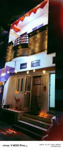 Maa yatri niwas home stay