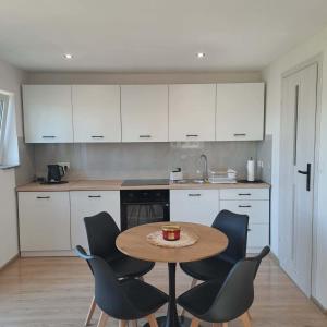 Domki Na Winnicy - Winnica Talaska