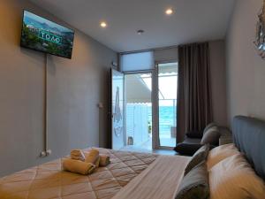 Captains Tolo Sea View 1