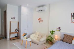 AH Home Apartments Vinhomes Grand Park