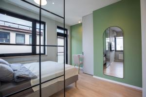 Sage Green Studio for 3 Quiet Central Street