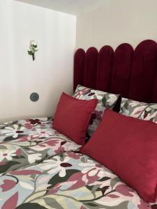 SOKOLSKA TOWER l Urban Apartment