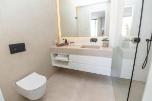 Luxurious 7-Bedroom Holiday House in Las Lagunas de Mijas