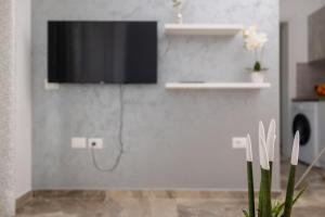 Lady 40 Sea View Apartment in Acqua Fredda, Vlore