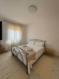 Turquoise house img5