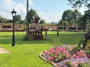 Osada na Zaciszu - Niebieska Chata