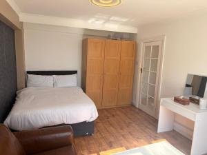Park Lane Beautiful Family Apartment